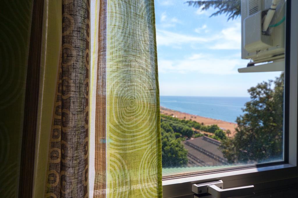 Camping Bungalows El Far Калелья Экстерьер фото